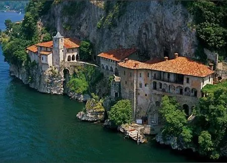 Apartment Boutique - La Dolce Reno Di Leggiuno